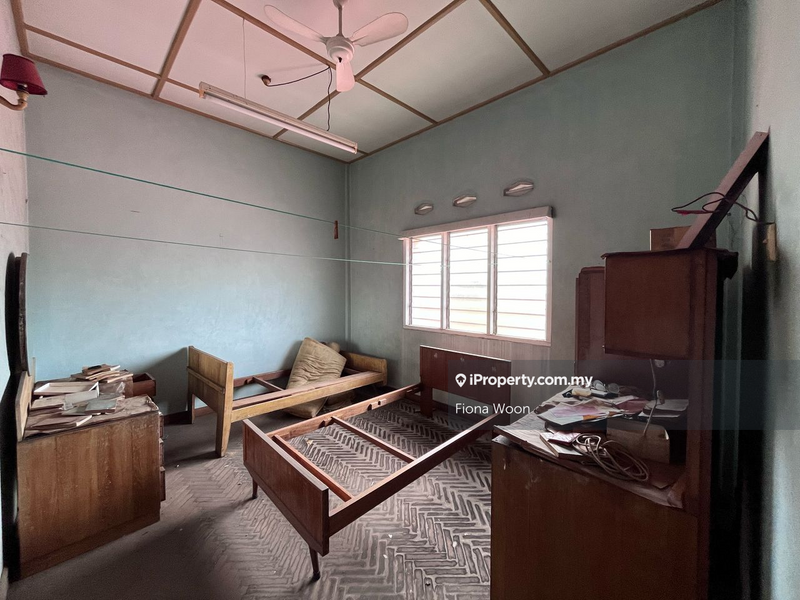 Bungalow House for Sale in Taman Melaka Raya, Melaka City by Fiona Woon - iProperty.com.my