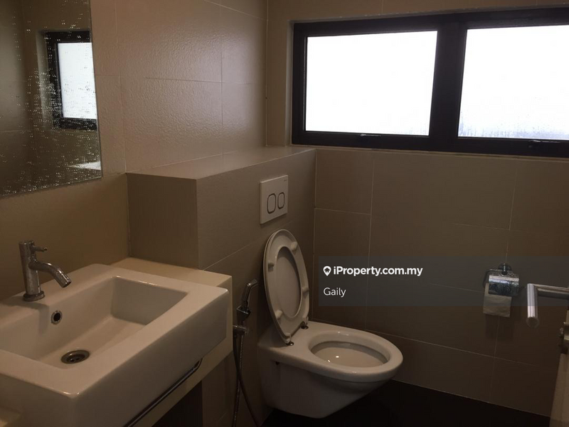 Rumah Berangkai 3 Tingkat untuk Disewa di Symphony Hills, Cyberjaya oleh Gaily - iProperty.com.my