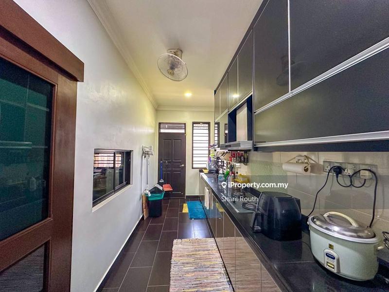 Banglo untuk Dijual di Bandar Seri Putra, Bangi oleh Sharil Routh - iProperty.com.my