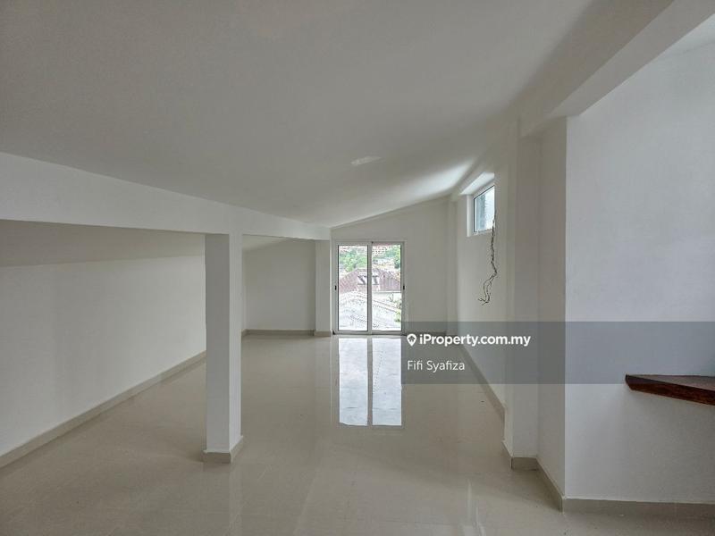 Bungalow House for Sale in Damansara Heights, Damansara Heights by Fifi Syafiza - iProperty.com.my