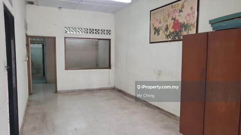 Rumah Berangkai 1 Tingkat untuk Dijual di Happy Garden, Kuchai Lama oleh Mr Ching - iProperty.com.my