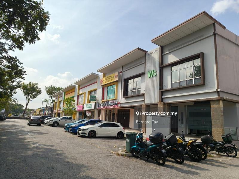 Shop / Office untuk Dijual di Subang Pelangi, Seksyen U5, Shah Alam oleh Bernard Tay - iProperty.com.my