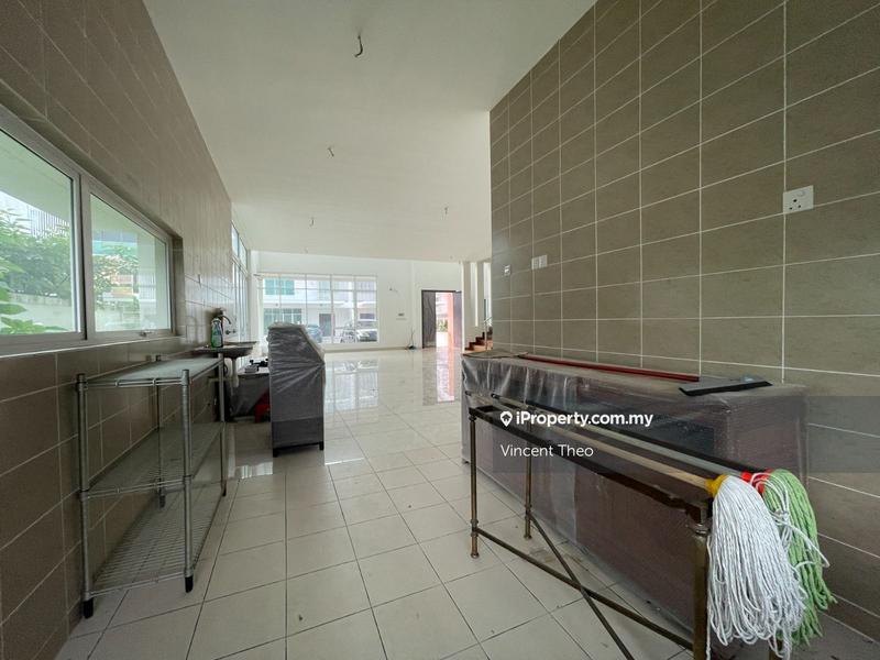 Rumah Berkembar untuk Dijual di Taman Damai Utama, Bandar Kinrara oleh Vincent Theo - iProperty.com.my