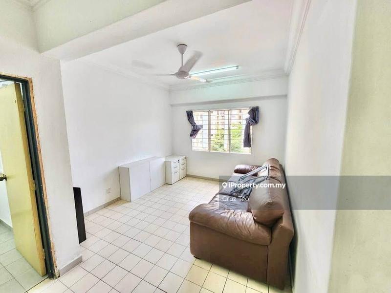 For Sale - Prisma Perdana