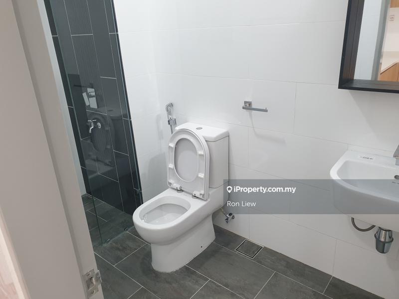 Service Residence for Sale in Ten Kinrara by Ron Liew - iProperty.com.my