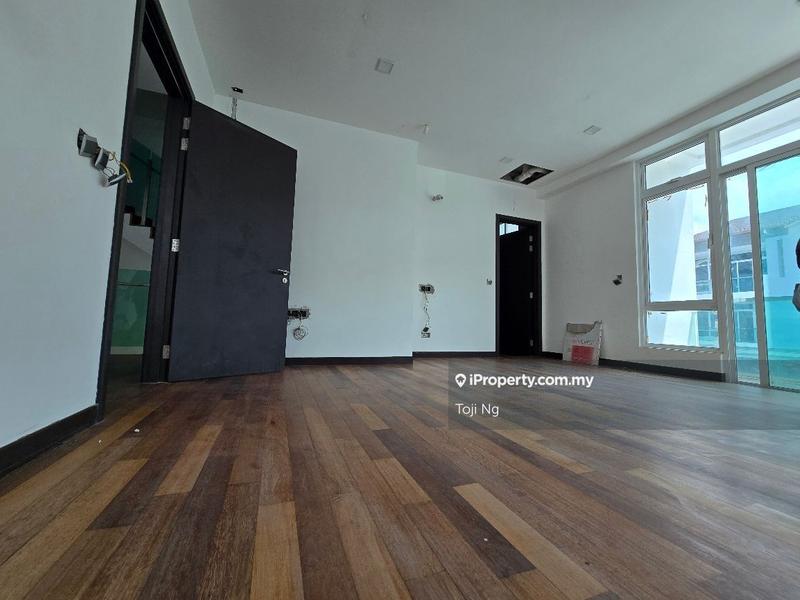 Rumah Berkembar untuk Dijual di Bandar Kinrara Seksyen 1, Bandar Kinrara oleh Toji Ng - iProperty.com.my