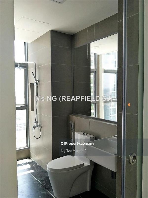 Condominium for Sale in Lakefront Residence by Ng Tze Mann - iProperty.com.my