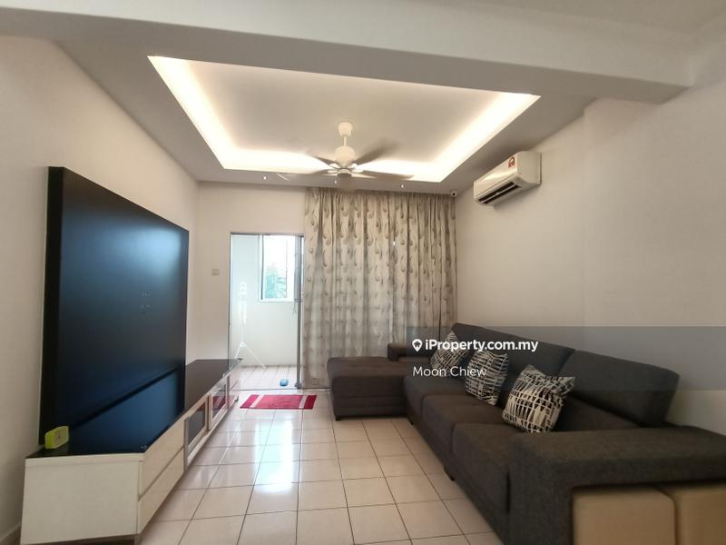 For Sale - Villamas Apartment