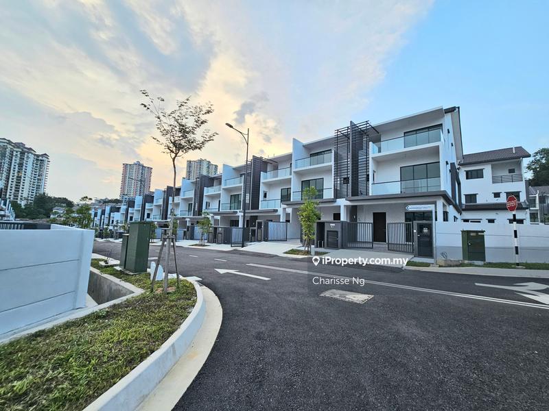 3-storey Terraced House for Sale in Batu 9, Cheras by Charisse Ng - iProperty.com.my