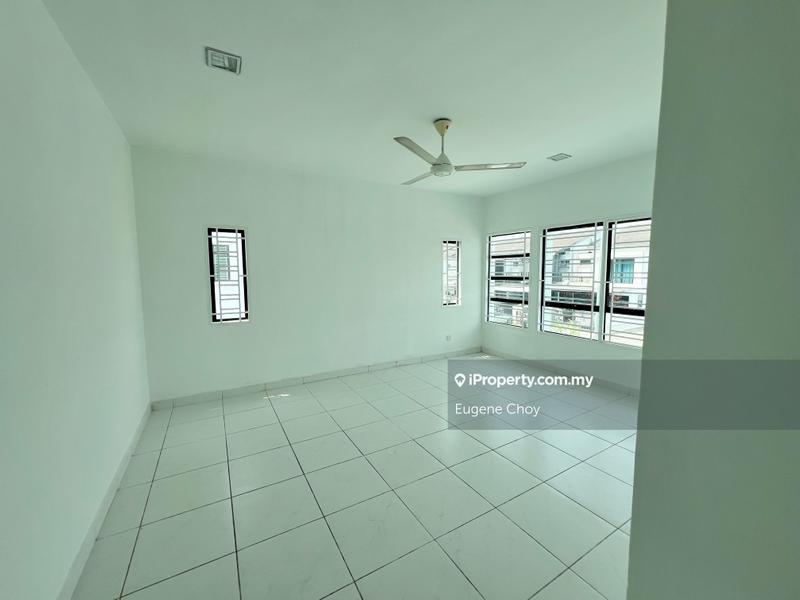 2-storey Terraced House for Sale in Lakeside Residences Bandar Metro Puchong, Puchong by Eugene Choy - iProperty.com.my