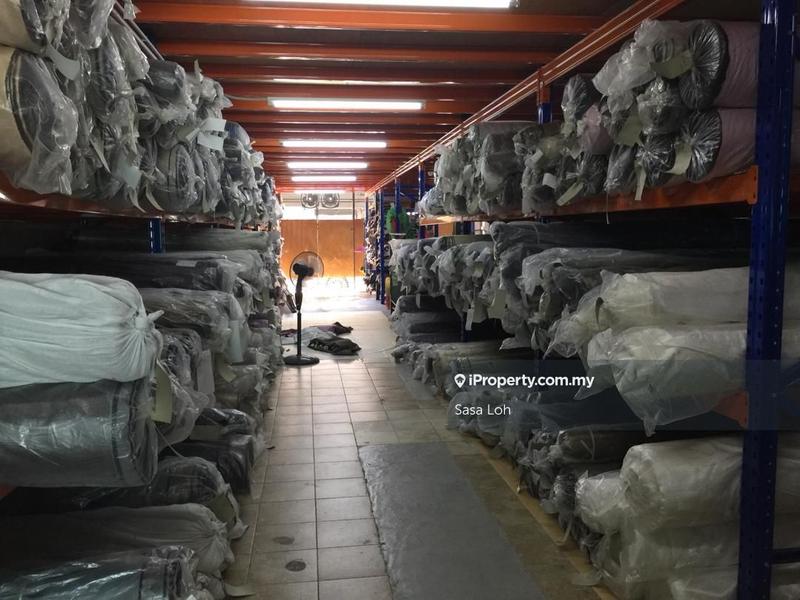 For Sale - 1.5 STOREY EXTENDED TO 3 STOREY FACTORY @ CHERAS JAYA, BALAKONG