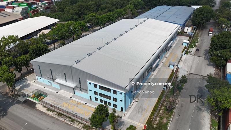 For Rent - 2.39 acres Pulau Indah , Westport Klang Brand New Warehouse with 3 storey office