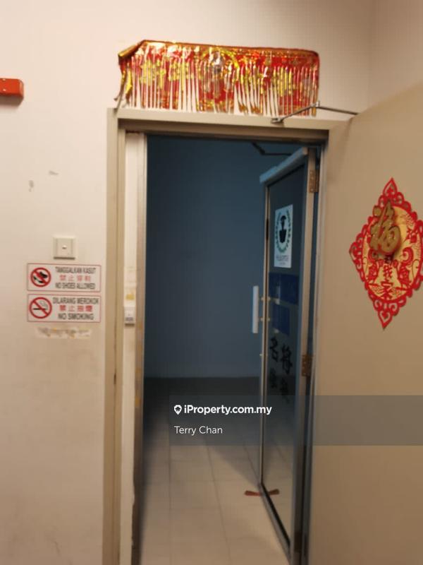 Kedai-Pejabat untuk Disewa di Serdang, Seri Kembangan oleh Terry Chan - iProperty.com.my