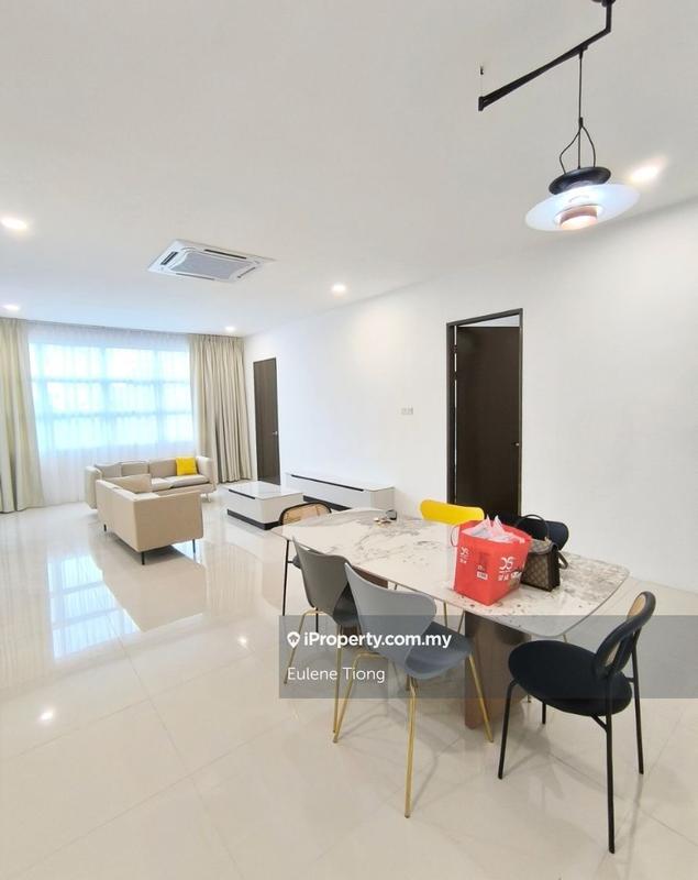 For Rent - The Tropics