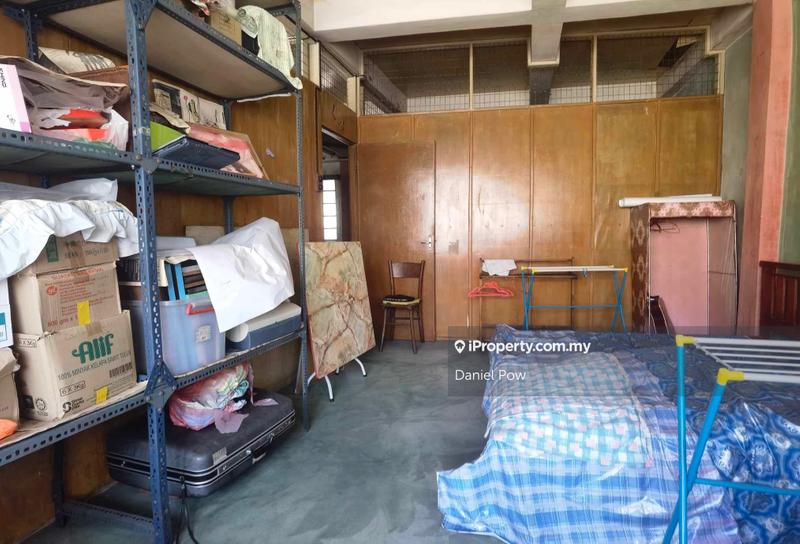 Shop for Sale in Kampung Hulu, Melaka City by Daniel Pow - iProperty.com.my
