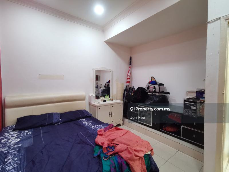 2-storey Terraced House for Sale in Taman Bukit Desa, Taman Desa by Jun Kee - iProperty.com.my