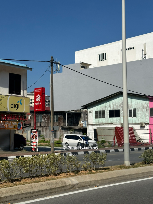 For Sale - Vacant Commercial Land