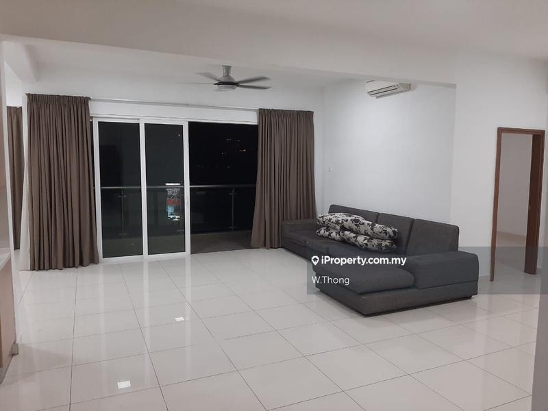 Condominium for Rent in Sri Putramas III / Royal Regent by W.Thong - iProperty.com.my
