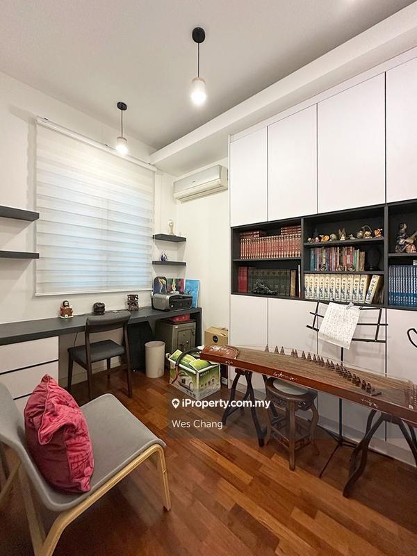 Kondominium untuk Dijual di Surian Residences oleh Wes Chang - iProperty.com.my