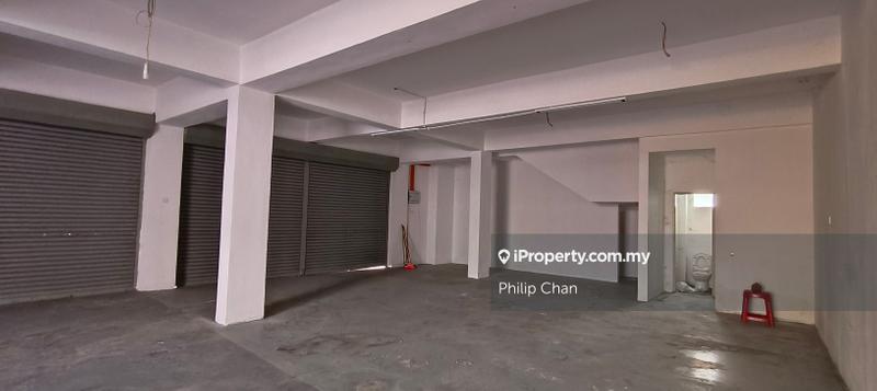 Kedai untuk Disewa di Taman Saujana Puchong, Seri Kembangan oleh Philip Chan - iProperty.com.my