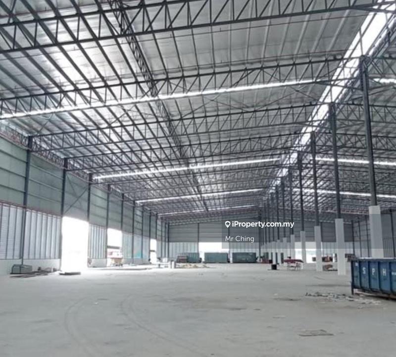 For Rent - 2 Acre Warehouse Factory Office Kawasan Perusahaan Senawang Seremban