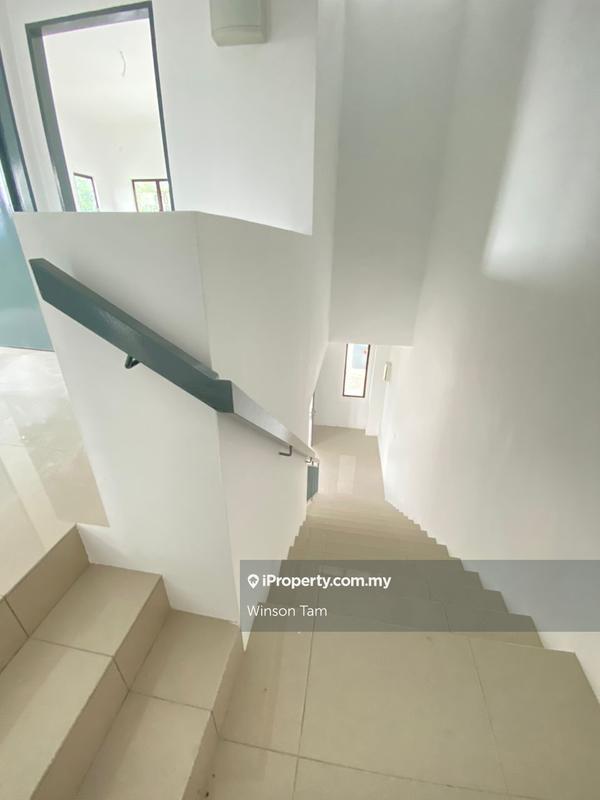 Rumah Berkembar untuk Dijual di Scientex Rawang, Rawang oleh Winson Tam - iProperty.com.my