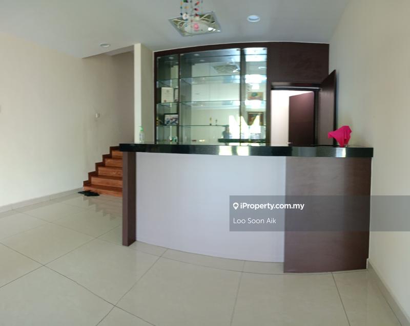 2.5-storey Terraced House for Sale in Taman Prima Tropika Alam Putra Sanctury, Seri Kembangan by Loo Soon Aik - iProperty.com.my