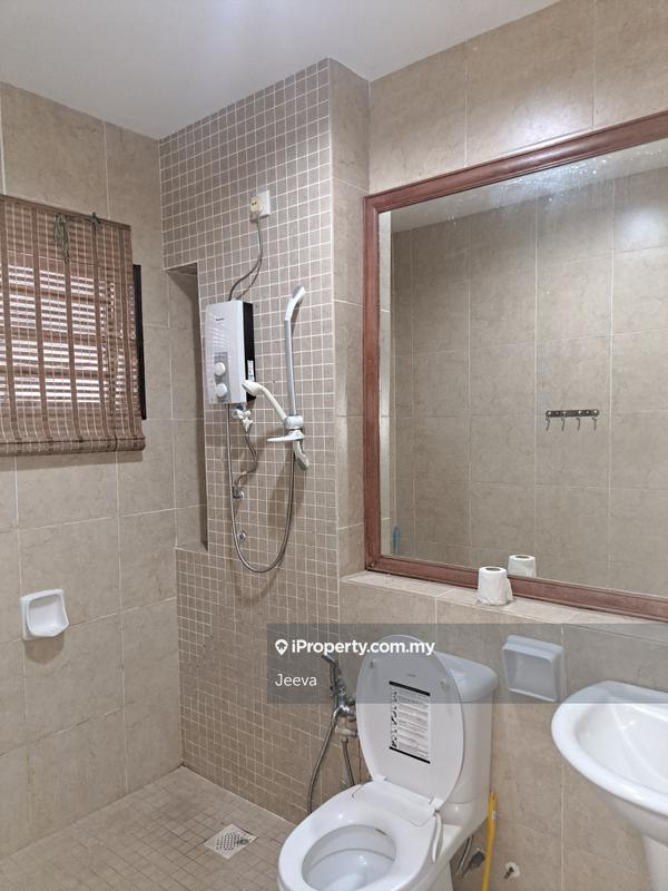 Rumah Berkembar untuk Dijual di Seremban 2, Seremban oleh Jeeva - iProperty.com.my