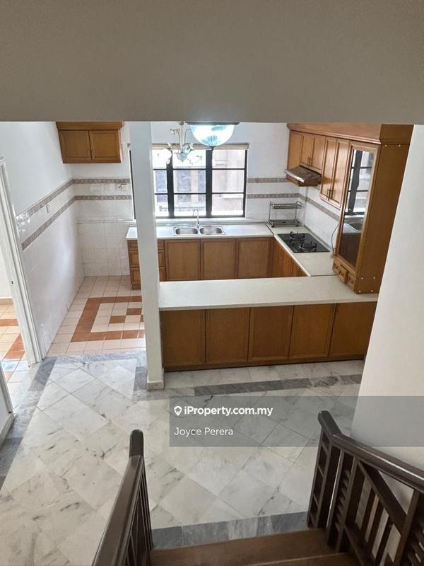 Rumah Bandar untuk Dijual di Ampang Hilir, Ampang oleh Joyce Perera - iProperty.com.my