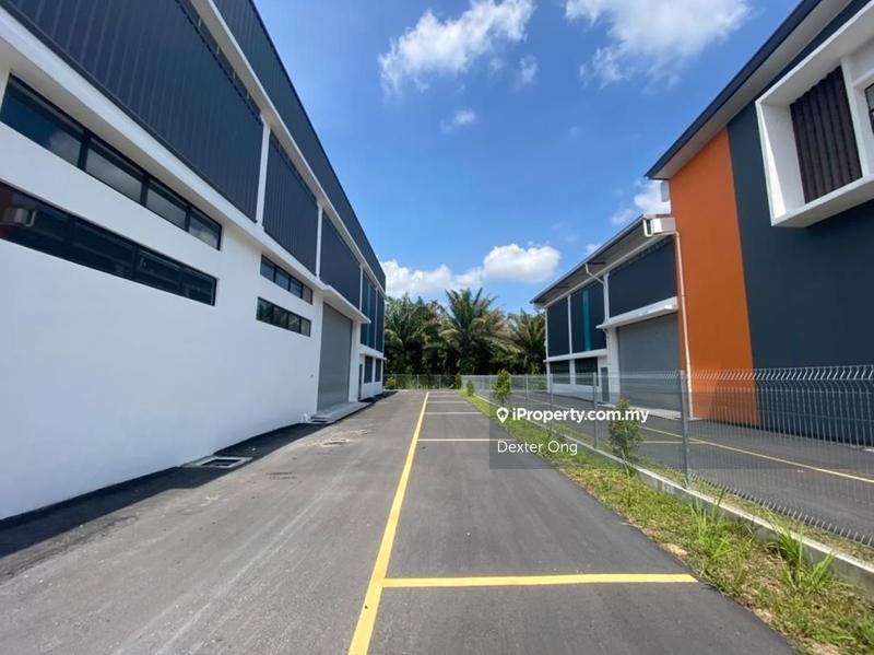 For Sale - Taman Perindustrian Air Hitam