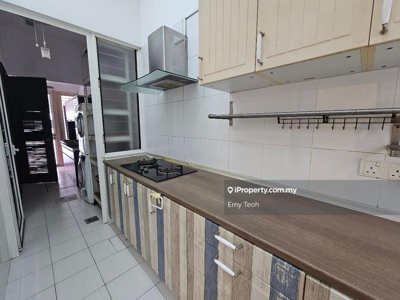 Rumah Berangkai 2.5 Tingkat untuk Dijual di Denai Pinang E&O landed house, Tanjung Tokong oleh Erny Teoh - iProperty.com.my