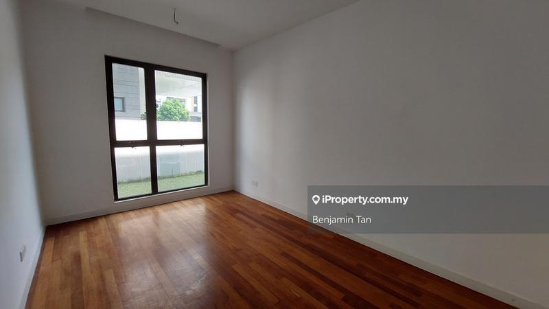 Bungalow House for Sale in Kota Kemuning, Shah Alam by Benjamin Tan - iProperty.com.my