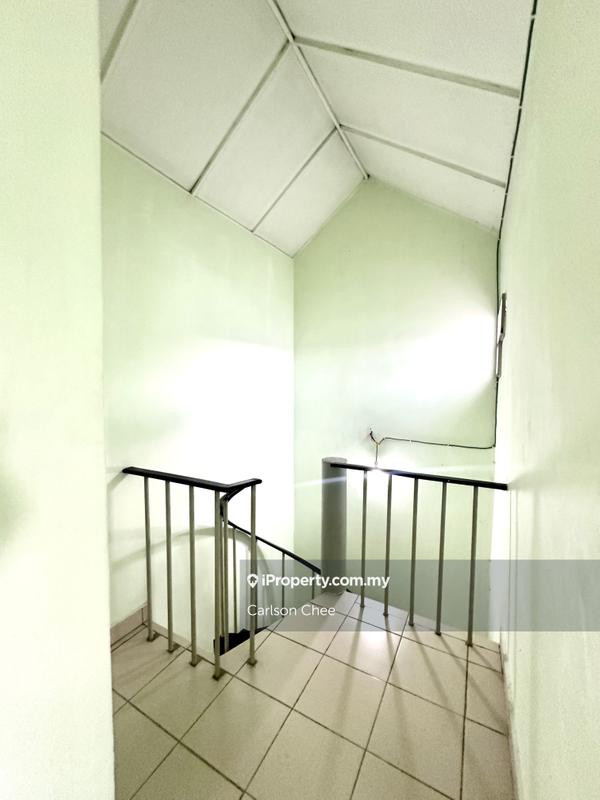 Rumah Berangkai 1.5 Tingkat untuk Dijual di Usj 2, Subang Jaya oleh Carlson Chee - iProperty.com.my