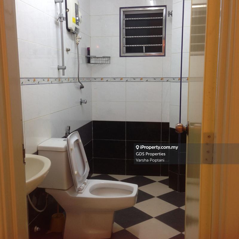 Service Residence for Rent in Scott Sentral by Varsha Poptani - iProperty.com.my