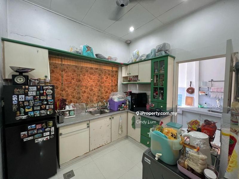 Rumah Teres 2-Tingkat untuk Dijual di Usj 12, Subang Jaya oleh Cindy Lum - iProperty.com.my