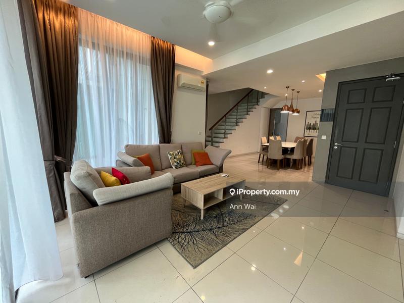 Kediaman Servis untuk Dijual di Tropical Villa oleh Ann Wai - iProperty.com.my