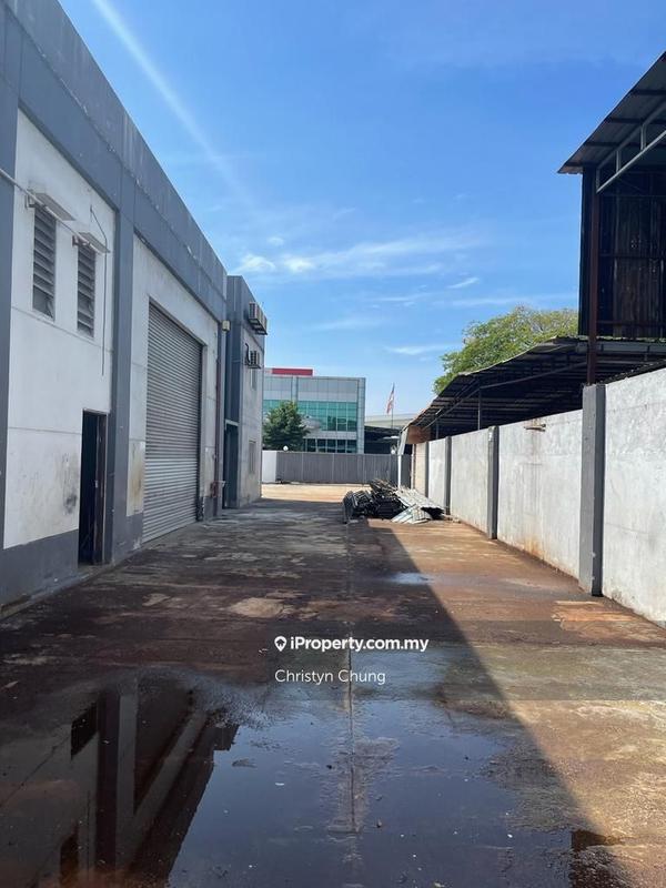 Factory for Rent in Taman Perindustrian Puchong, Puchong by Christyn Chung - iProperty.com.my