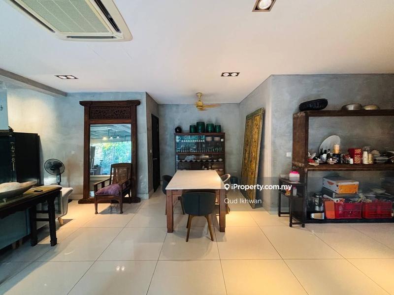 Rumah Berangkai 2 Tingkat untuk Dijual di Perdana Lakeview East, Cyberjaya oleh Qud Ikhwan - iProperty.com.my