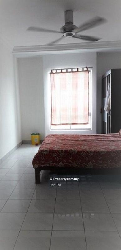 Condominium for Sale in Amadesa Resort Condominium by Rain Tan - iProperty.com.my