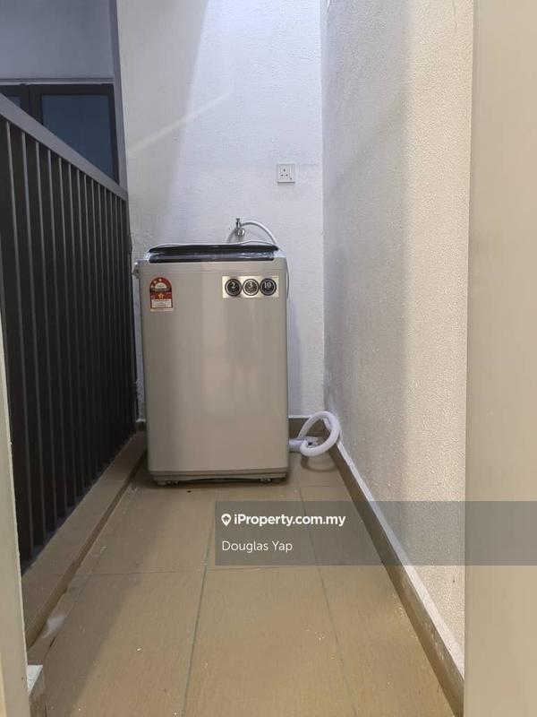 Residensi Servis untuk Disewa di Pacific Star oleh Douglas Yap - iProperty.com.my