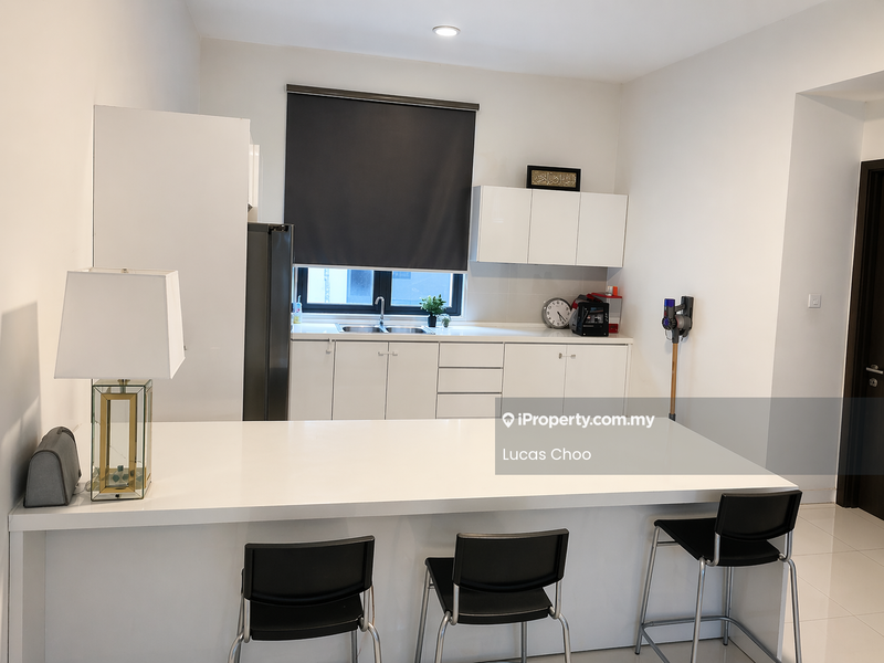 Rumah Berangkai 2.5 Tingkat untuk Dijual di 16 Quartz Courtyard Villa @Taman Melawati, Ampang oleh Lucas Choo - Kitchen - iProperty.com.my