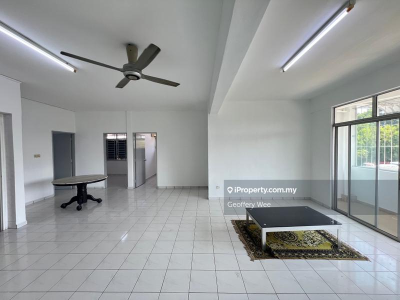 For Rent - Lorong Pandan