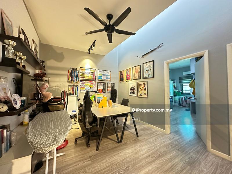 Rumah Teres 2-Tingkat untuk Dijual di Taman Cahaya Alam, Shah Alam oleh Zairi - iProperty.com.my