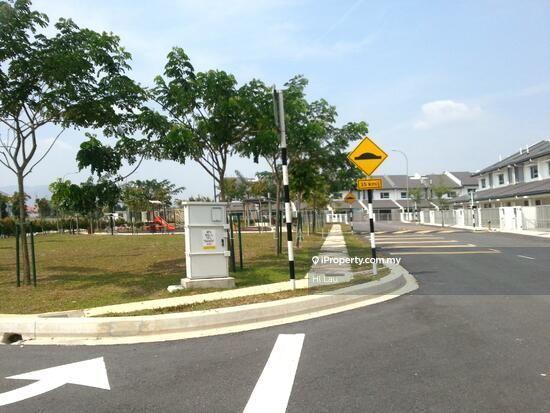 Rumah Berangkai 2 Tingkat untuk Dijual di Nilai Impian, Nilai oleh Hl Lau - iProperty.com.my