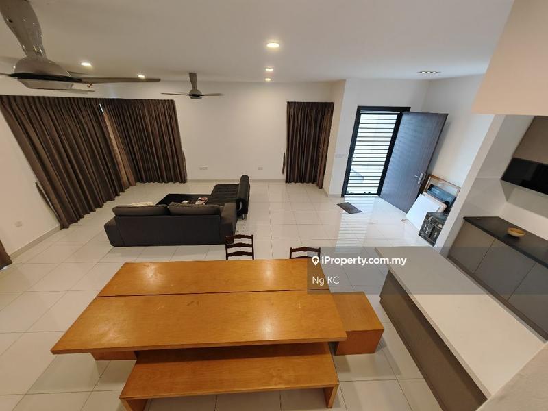 Rumah Berangkai 2 Tingkat untuk Dijual di Bandar Ainsdale, Seremban oleh Ng KC - iProperty.com.my