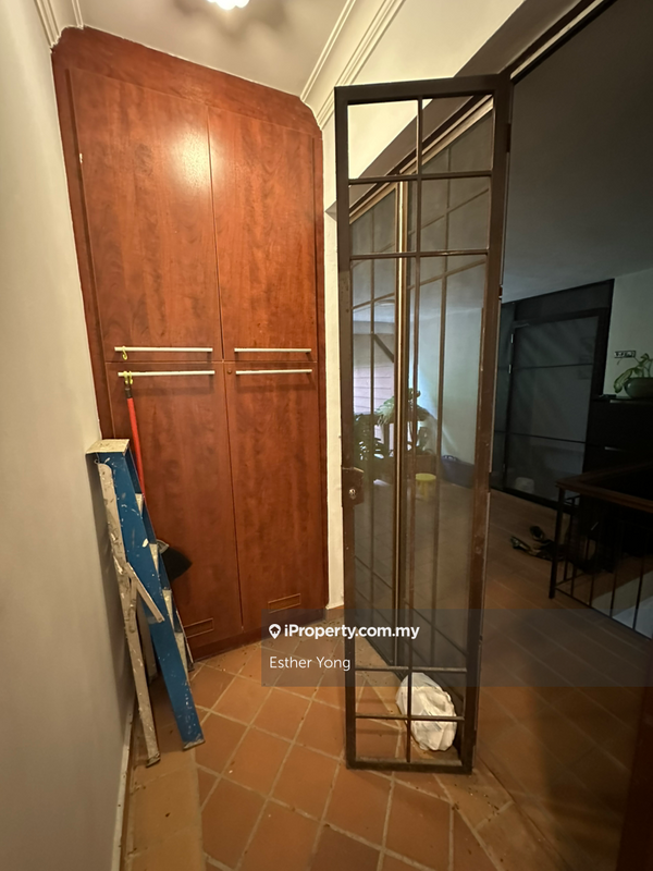 Rumah Bandar untuk Dijual di Bukit Gita Bayu, Seri Kembangan oleh Esther Yong - iProperty.com.my