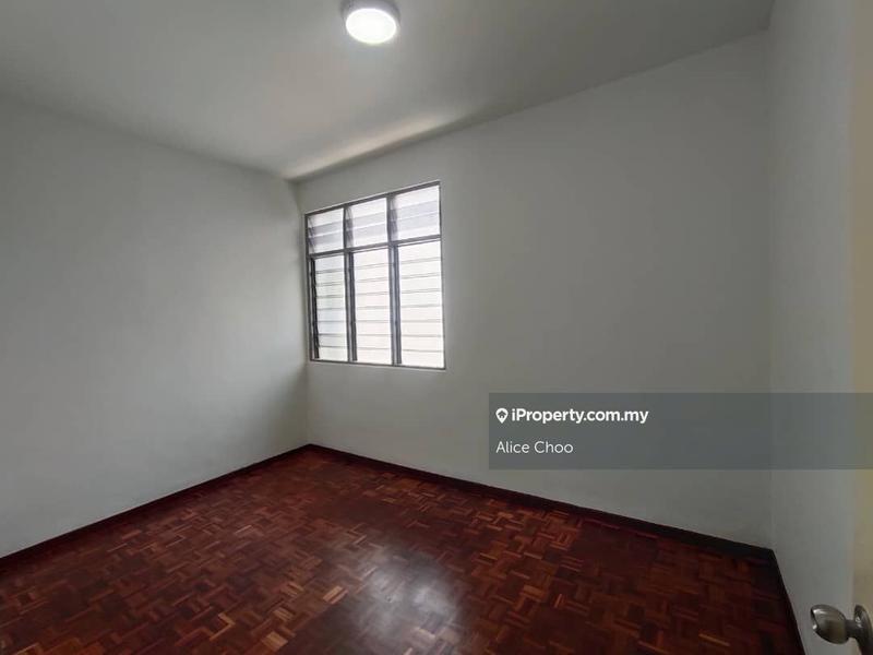 Rumah Teres 2-Tingkat untuk Dijual di Taman Kluang Barat, Kluang, Johor, Kluang oleh Alice Choo - iProperty.com.my
