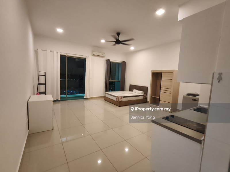 For Rent - Cybersquare