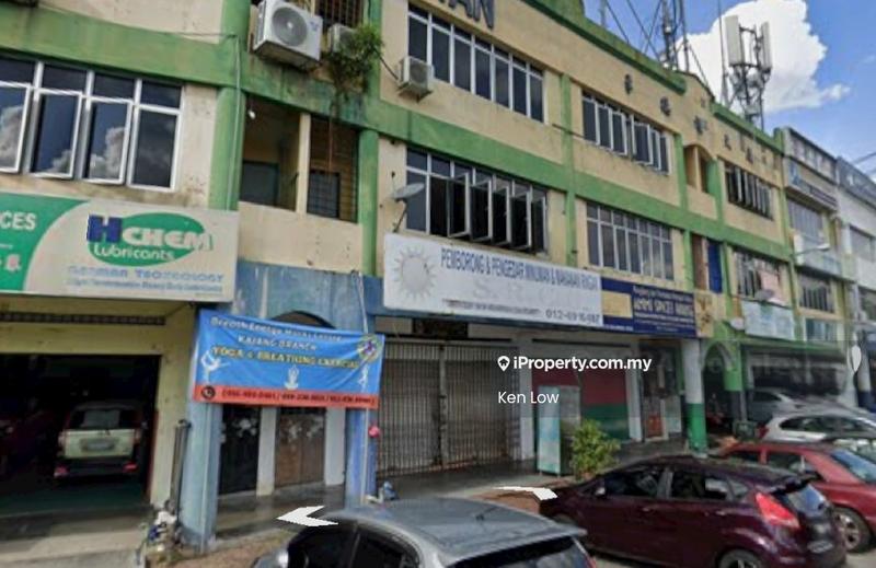 Shop for Sale in Kawasan Perniagaan Nilam, Kajang by Ken Low - Exterior - iProperty.com.my