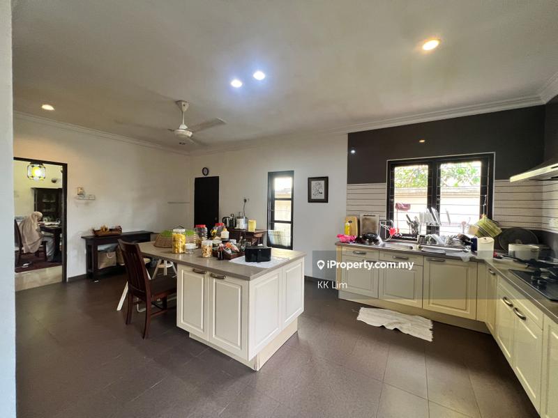 Bungalow House for Sale in SS12, Subang Jaya by KK Lim - iProperty.com.my